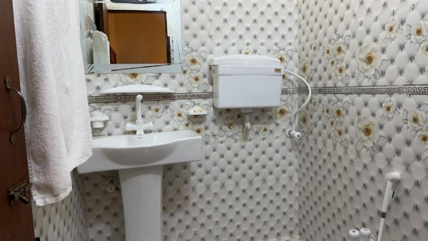 Hotel Imperial DHA image 17