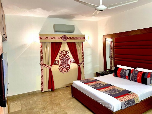 Hotel Imperial DHA image 5